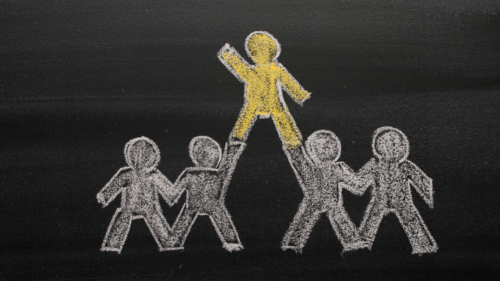 How Anyone Can Build a Stronger LinkedIn Network